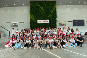 THAM QUAN CÔNG TY HONDA VIỆT NAM – ĐIỂM ĐẾN ĐẦU TIÊN TRÊN HÀNH TRÌNH KHÁM PHÁ DOANH NGHIỆP CỦA SINH VIÊN K63 VIỆN VJCC 
